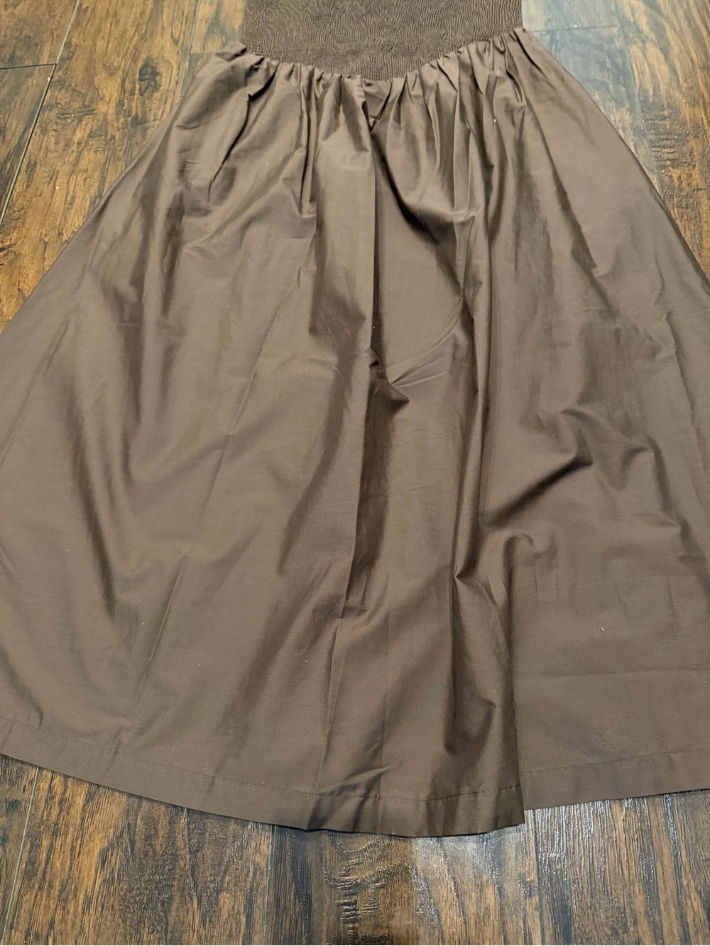 Abercrombie & Fitch Sydney Smocked Dipped-Waist Midi Dress - Brown - Picture 2 of 8